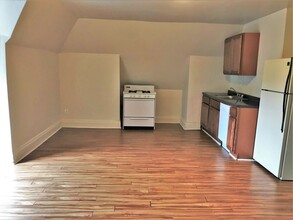 363 Stratford Ave in Pittsburgh, PA - Building Photo - Building Photo