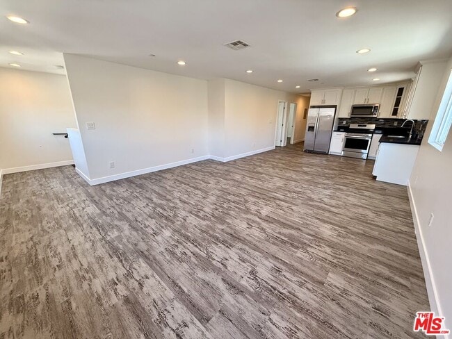 property at 3753 Woodlawn Ave