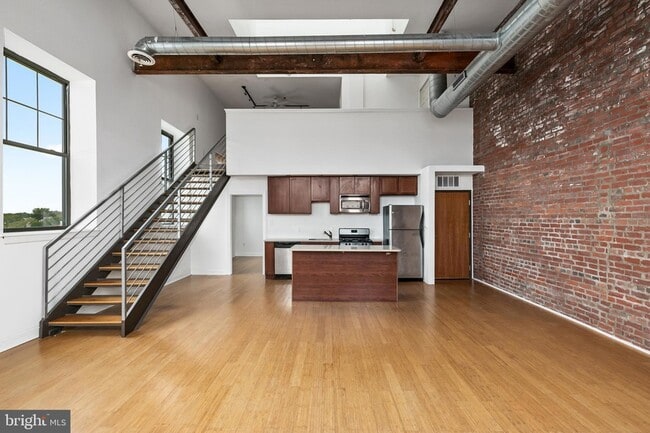 1637-39-1639 Poplar St, Unit S4 in Philadelphia, PA - Foto de edificio - Building Photo