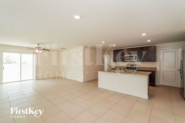 3725 Calamity Ter in Bradenton, FL - Building Photo - Building Photo