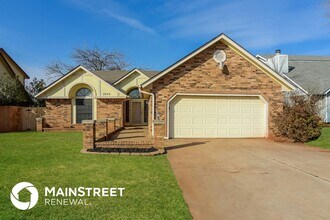 2713 Amber St in Moore, OK - Building Photo - Building Photo
