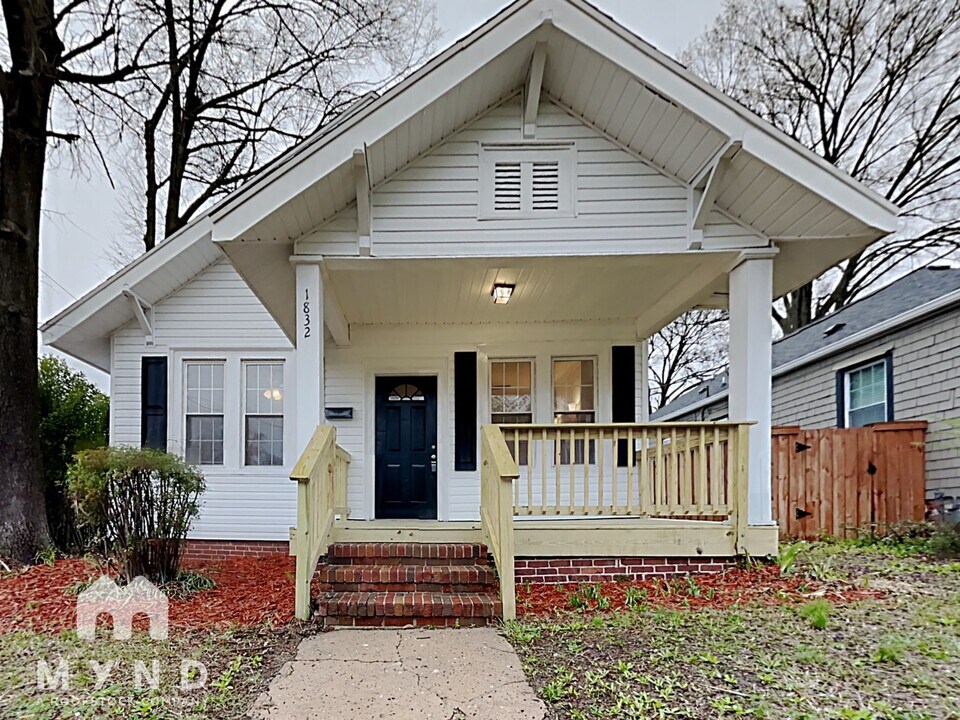 1832 Wilmore Dr in Charlotte, NC - Building Photo