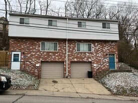 3246 Ladoga St in Pittsburgh, PA - Building Photo