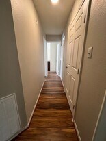 7719 Sign St in Missouri City, TX - Building Photo