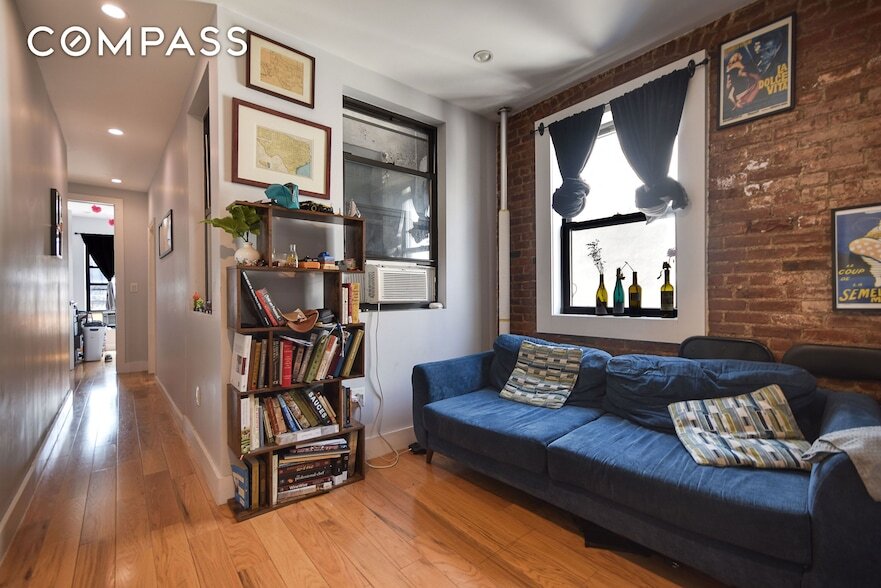 175 E 105th St, Unit 4W in New York, NY - Building Photo