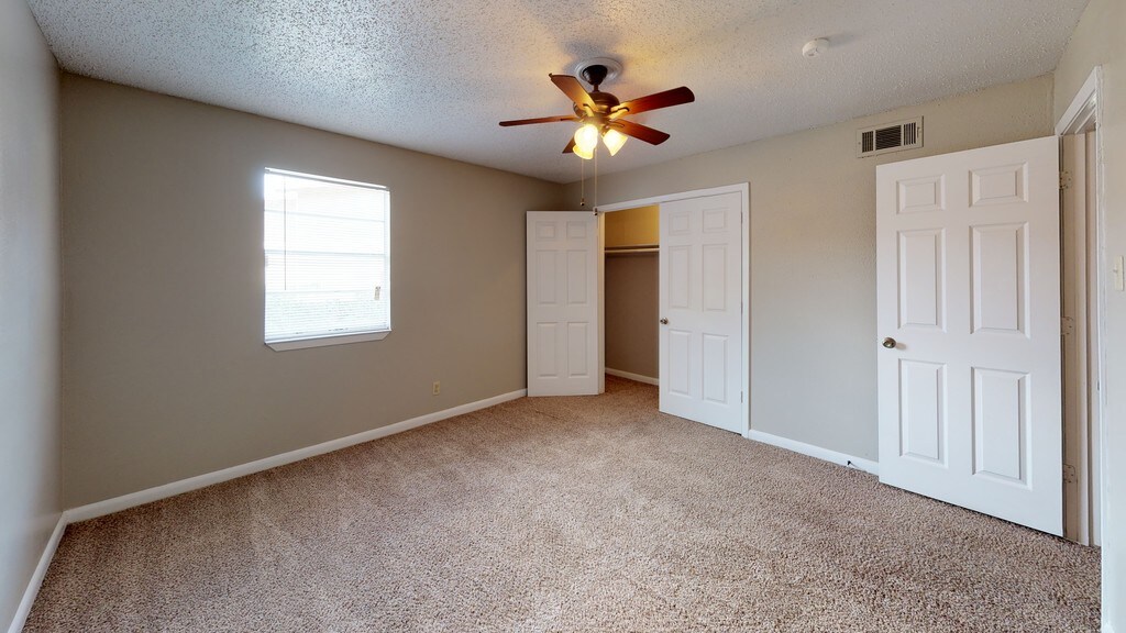 Town & Country Apartment Homes in Monroe, LA