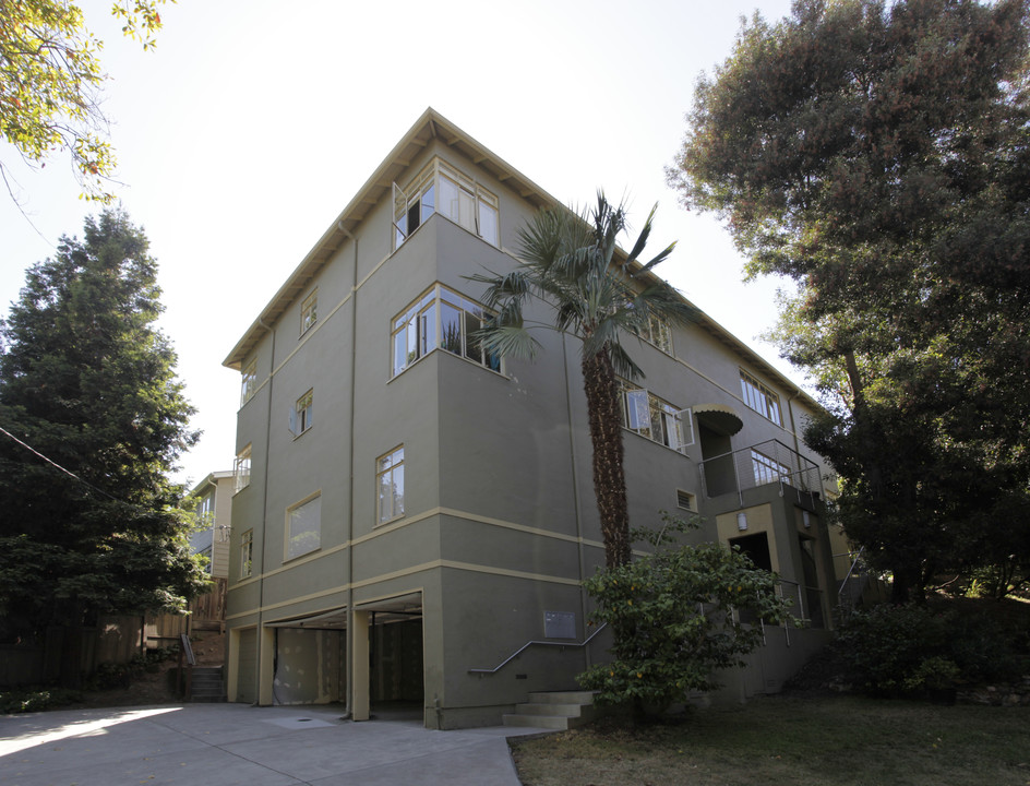 431 Linda Ave in Piedmont, CA - Foto de edificio