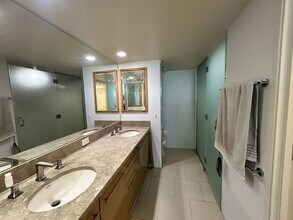 1200 Queen Emma St in Honolulu, HI - Building Photo - Building Photo