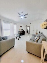 1697 SW Clover St in Port St. Lucie, FL - Building Photo - Building Photo