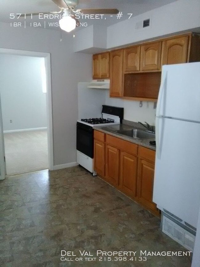 5711 Erdrick St-Unit -# 7 in Philadelphia, PA - Building Photo - Building Photo