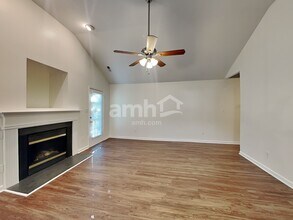 4206 Yaupon Ct in Indian Trail, NC - Foto de edificio - Building Photo