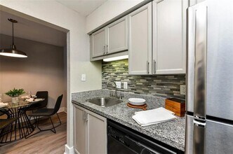 2800 Paces Ferry Rd SE-Unit -2528 in Atlanta, GA - Building Photo - Building Photo