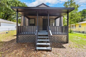 821 Leonard St in Brooksville, FL - Building Photo - Building Photo