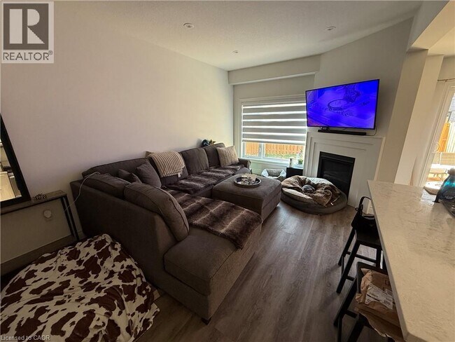 53 Southam Ln in Hamilton, ON - Building Photo - Building Photo