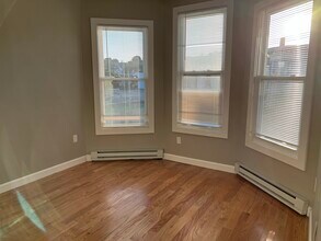 1084 Dorchester Ave in Boston, MA - Building Photo - Building Photo