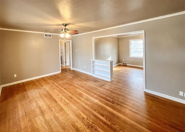 208 E 14th St in Edmond, OK - Building Photo - Building Photo