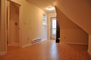 337 S Broadway Park in Lexington, KY - Building Photo