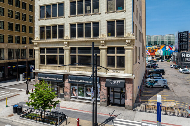 City Place Lofts in Minneapolis, MN - Foto de edificio - Building Photo