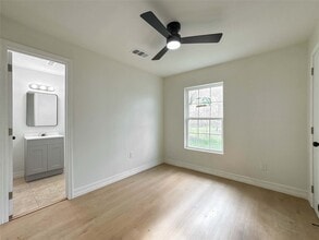 411 Ave A in La Marque, TX - Building Photo - Building Photo