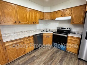 609 N 29th St in Bismarck, ND - Building Photo - Building Photo