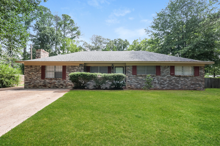 119 Chicot Ct in Pearl, MS - Building Photo