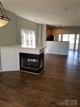 1105 Kurt Ct in Charlotte, NC - Foto de edificio - Building Photo