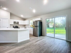 48 Laguna Forest Trail in Palm Coast, FL - Building Photo - Building Photo