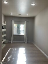 2781 Grande Valley Dr in Las Vegas, NV - Building Photo - Building Photo