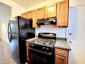 3215 W Diversey Ave in Chicago, IL - Building Photo - Building Photo