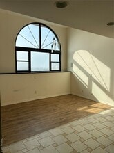 185 W Park Ave in Long Beach, NY - Building Photo - Building Photo