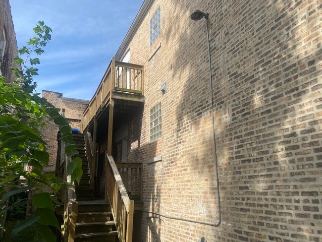 1253 W 80th St in Chicago, IL - Building Photo - Building Photo
