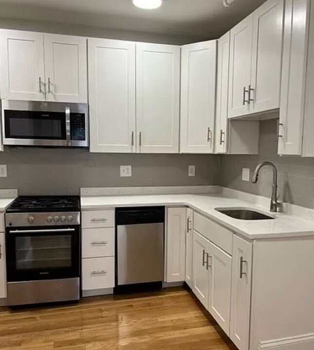 21 Symphony Rd, Unit 26 in Boston, MA - Foto de edificio