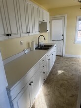419 N Grand Ave, Unit Apt #1 in Waukesha, WI - Foto de edificio - Building Photo