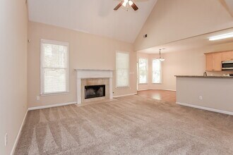 207 Wildwood Way in Canton, GA - Building Photo - Building Photo