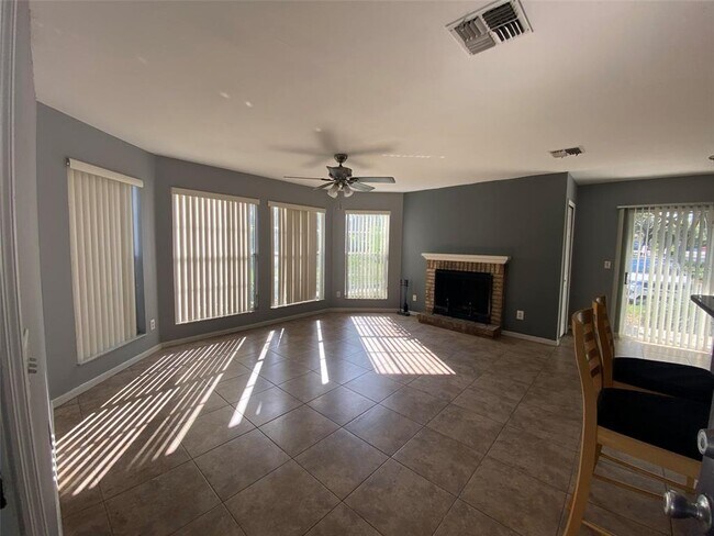 962 Newcastle Cir in Lake Mary, FL - Building Photo - Building Photo