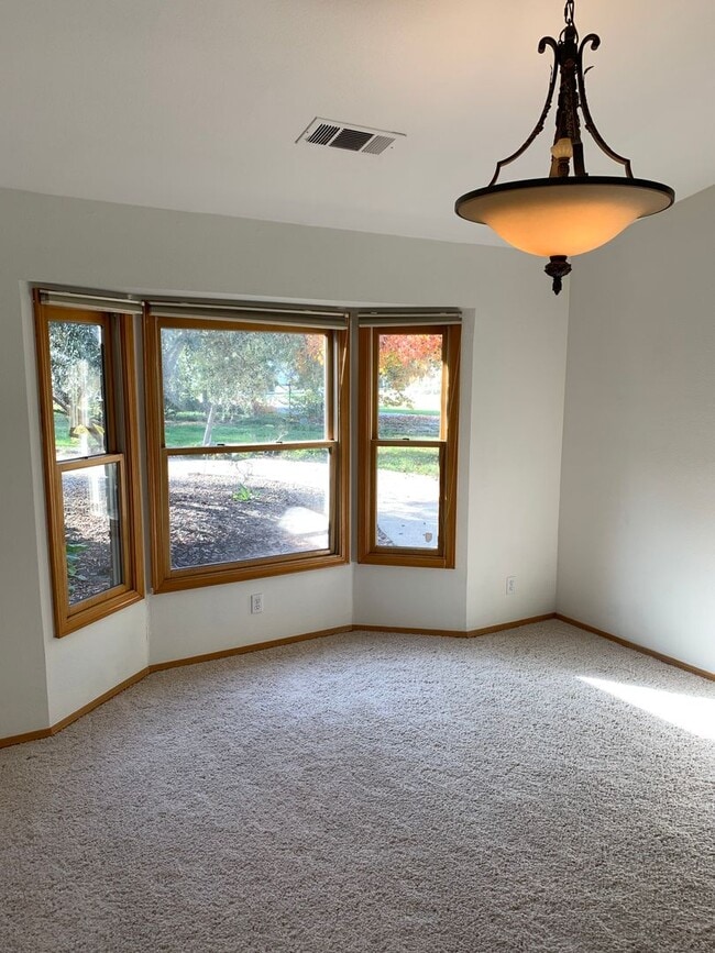 524 Philan Cir in Lemoore, CA - Building Photo - Building Photo