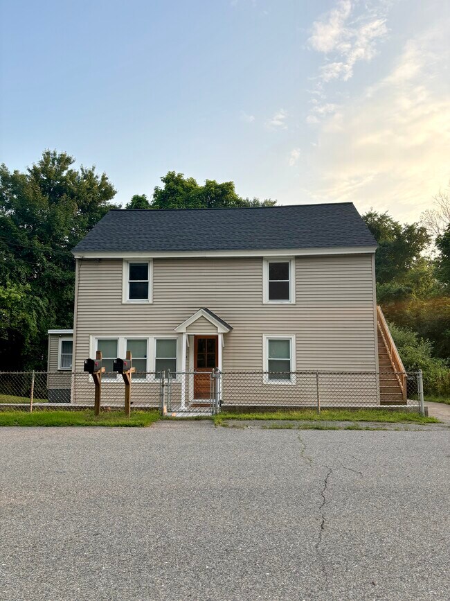 34-1 Savoy Ave, Unit 1