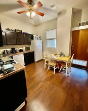 3848 W Roscoe St in Chicago, IL - Building Photo - Building Photo