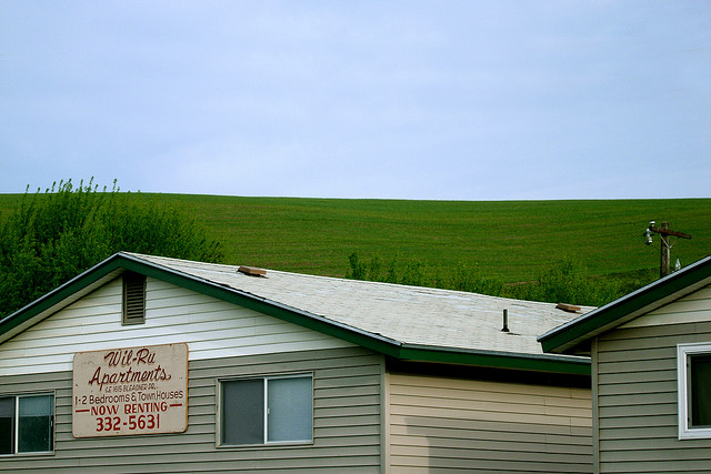 Wil-Ru Apartments in Pullman, WA - Building Photo