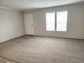 9636 Anchor Dr in Algonac, MI - Building Photo - Building Photo