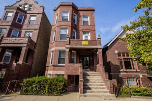 1922 N Wood St in Chicago, IL - Building Photo