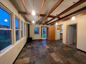 3030 Park St-Unit -8324bbcd-cfee-11eb-9ec0-12ca8bf24259 in Eureka, CA - Building Photo - Building Photo