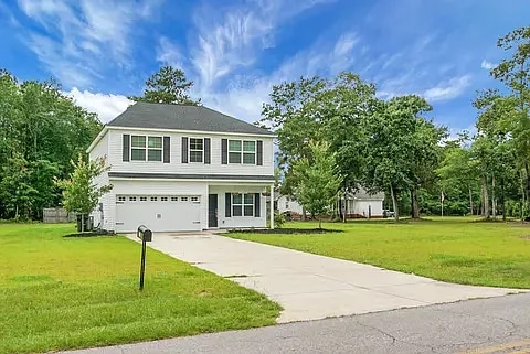 717 Butter Rd in Bonneau, SC - Building Photo - Building Photo