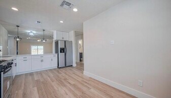 5502 Hewitt Dr in Houston, TX - Building Photo