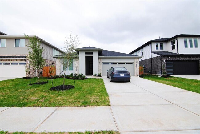 property at 29207 Pikes Peak Dr