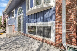 2904 S Reading Ct in Denver, CO - Building Photo - Building Photo