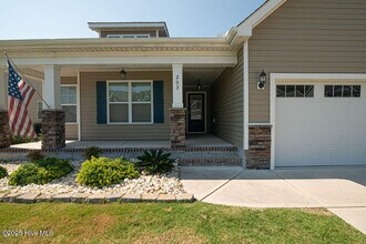 203 Pastoral Ct in Sneads Ferry, NC - Building Photo - Building Photo