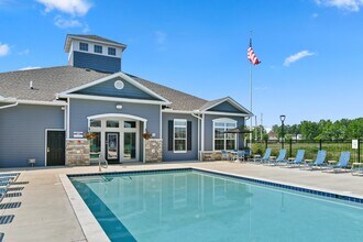 The Pinnacle at Parkside Village in Galloway, OH - Building Photo - Building Photo