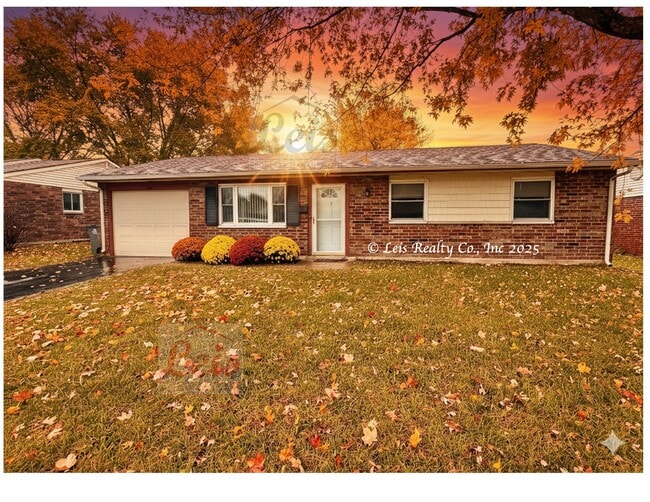 property at 1449 Skylark Dr