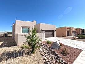 3729 Santa Clarita Ave in Las Cruces, NM - Building Photo